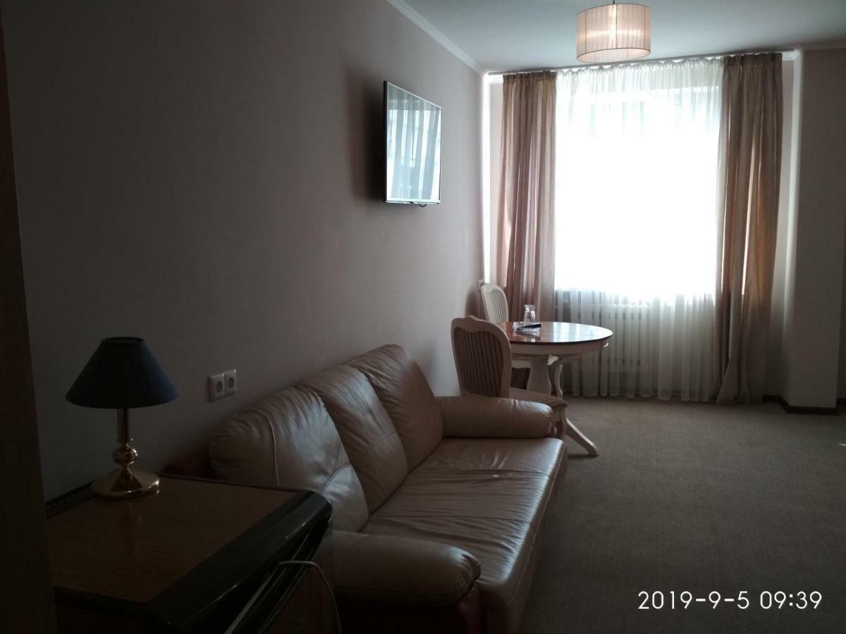 Hotel Olgas Hlybokaye Ngoại thất bức ảnh