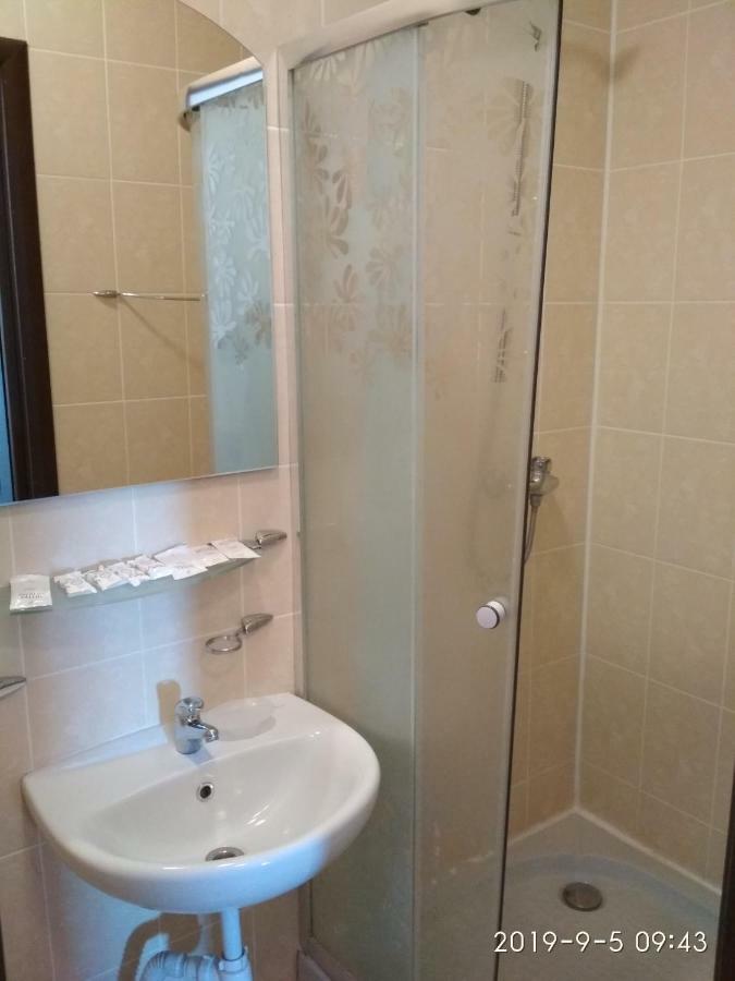 Hotel Olgas Hlybokaye Ngoại thất bức ảnh